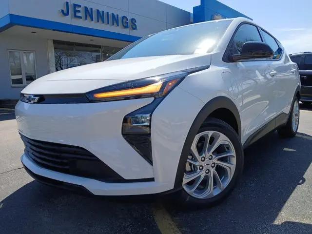 2027 Chevrolet Bolt LT FWD
