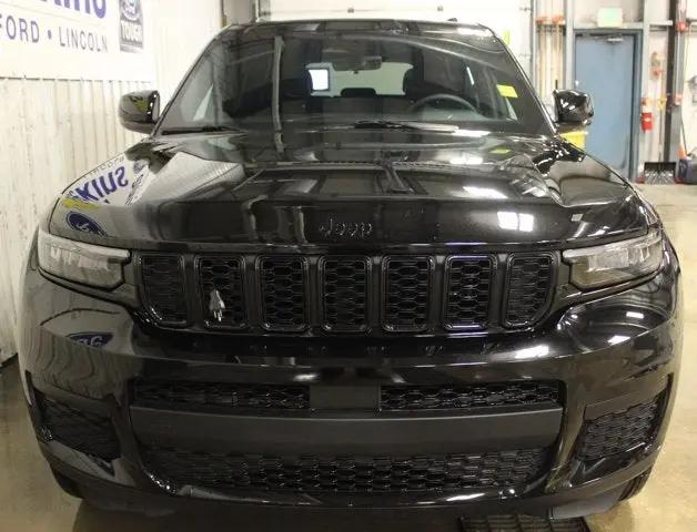2025 Jeep Grand Cherokee L Altitude 4x4