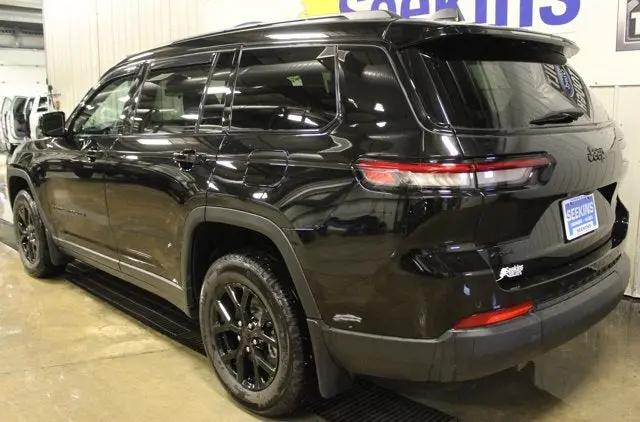 2025 Jeep Grand Cherokee L Altitude 4x4