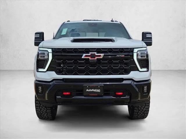 2026 Chevrolet Silverado 2500HD Crew Cab, Standard Bed, XR2, 4WD