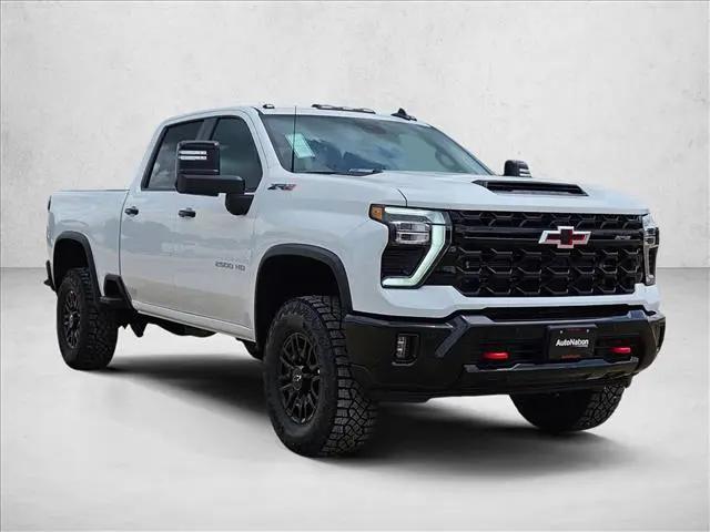 2026 Chevrolet Silverado 2500HD Crew Cab, Standard Bed, XR2, 4WD