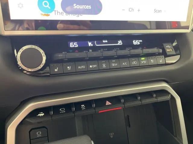 2025 Toyota Sequoia Platinum