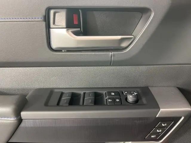 2025 Toyota Sequoia Platinum
