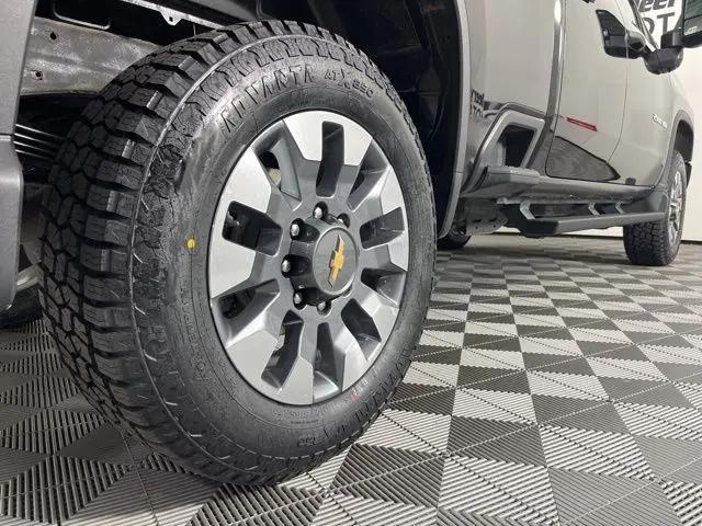 2021 Chevrolet Silverado 2500HD 4WD Double Cab Standard Bed Custom