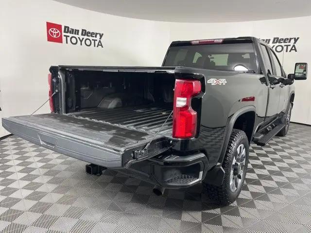 2021 Chevrolet Silverado 2500HD 4WD Double Cab Standard Bed Custom
