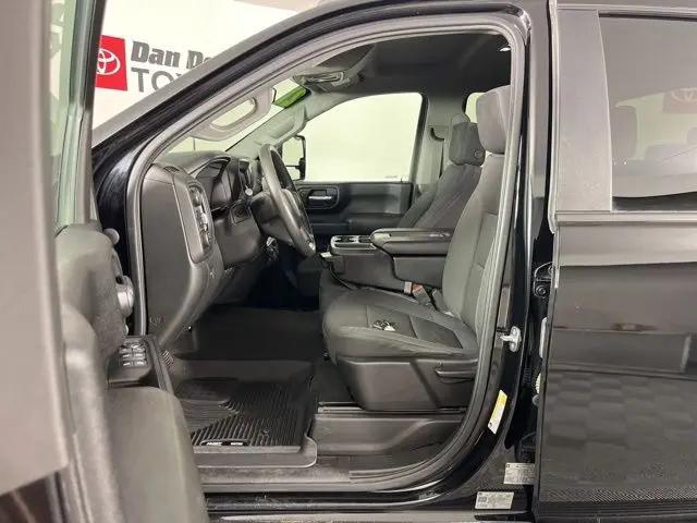 2021 Chevrolet Silverado 2500HD 4WD Double Cab Standard Bed Custom
