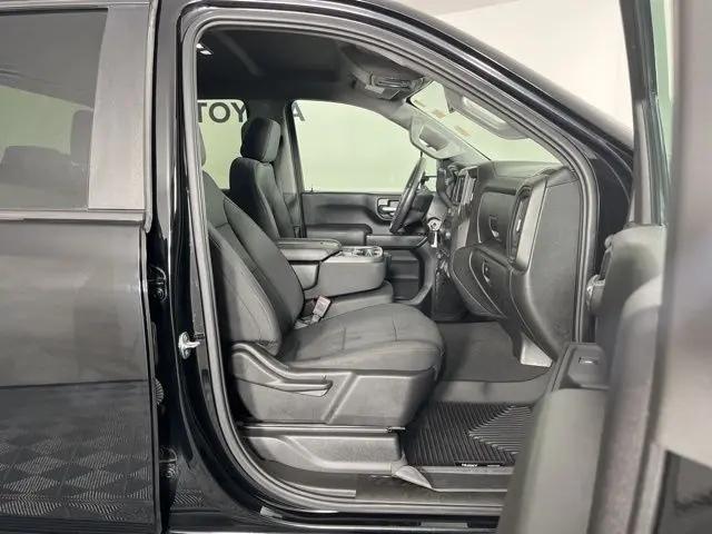 2021 Chevrolet Silverado 2500HD 4WD Double Cab Standard Bed Custom