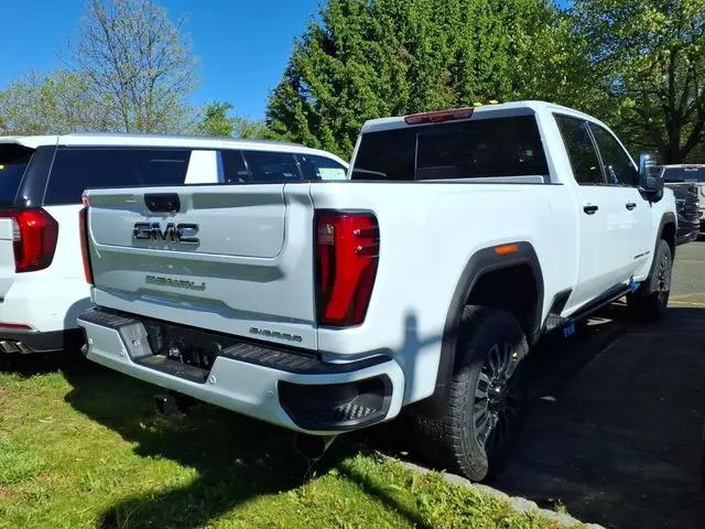 2026 GMC Sierra 2500HD Crew Cab, Standard Bed, Denali Ultimate, 4WD