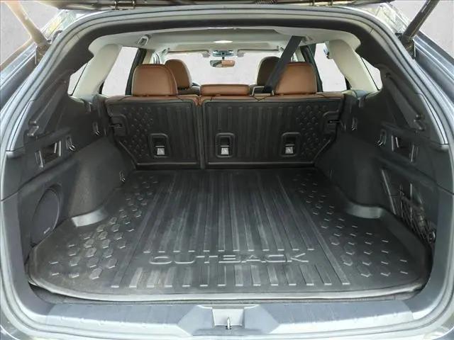 2021 Subaru Outback Touring XT