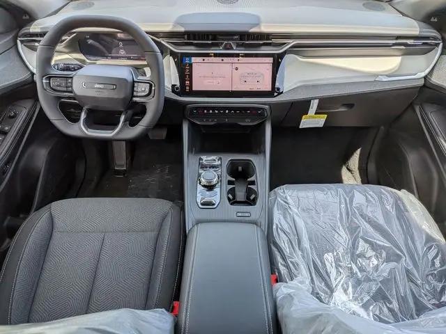 2026 Jeep Cherokee Laredo 4x4