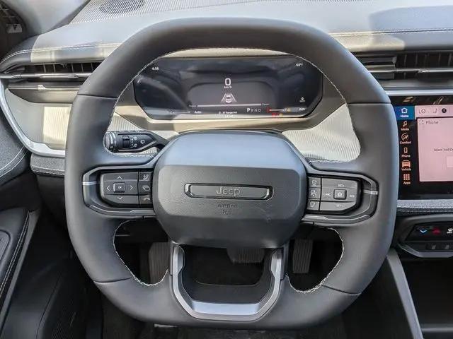 2026 Jeep Cherokee Laredo 4x4