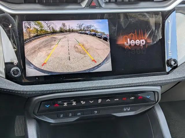 2026 Jeep Cherokee Laredo 4x4