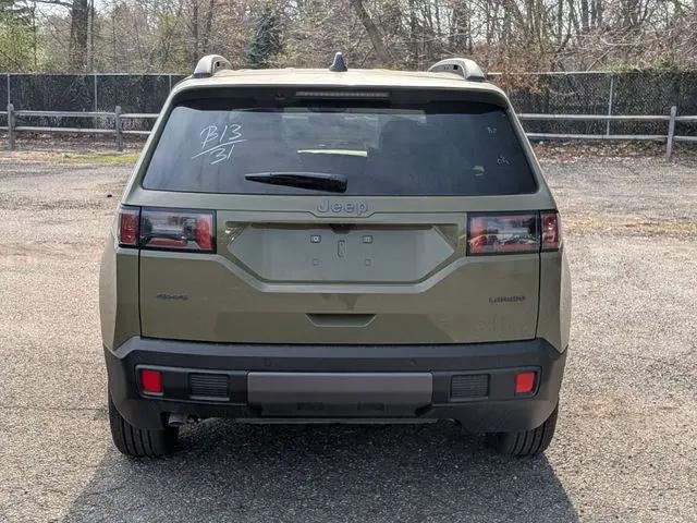 2026 Jeep Cherokee Laredo 4x4
