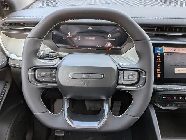 2026 Jeep Cherokee Laredo 4x4
