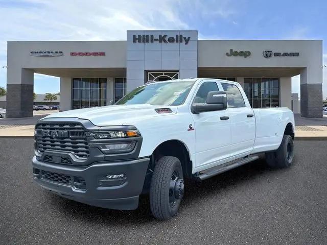 2026 Ram 3500 Tradesman Crew Cab 4x4 8' Box