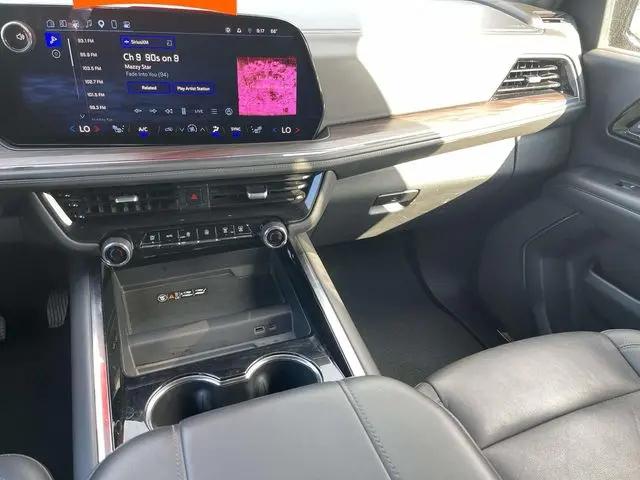 2025 Chevrolet Tahoe 4WD LT