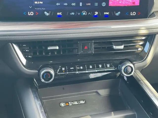 2025 Chevrolet Tahoe 4WD LT