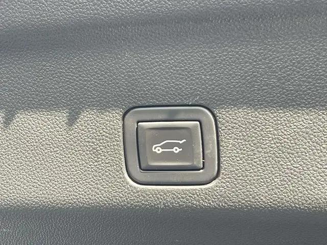 2025 Chevrolet Tahoe 4WD LT