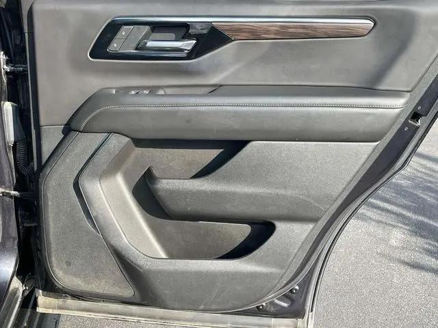 2025 Chevrolet Tahoe 4WD LT