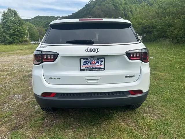 2022 Jeep Compass Latitude 4x4