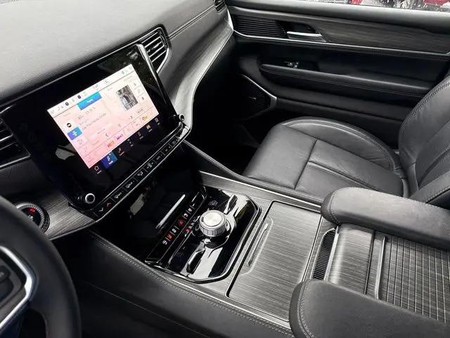 2024 Jeep Wagoneer Series III 4x4