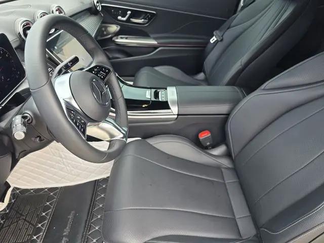 2026 Mercedes-Benz E-CLASS E 300 CLE 300