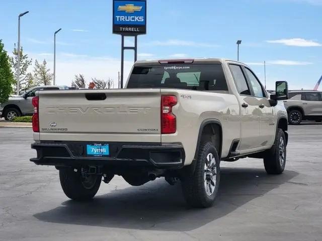 2026 Chevrolet Silverado 2500HD Crew Cab, Long Bed, Custom, 4WD