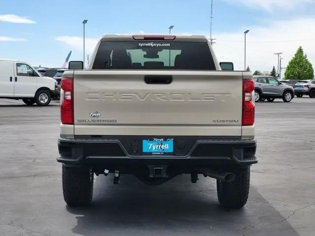 2026 Chevrolet Silverado 2500HD Crew Cab, Long Bed, Custom, 4WD