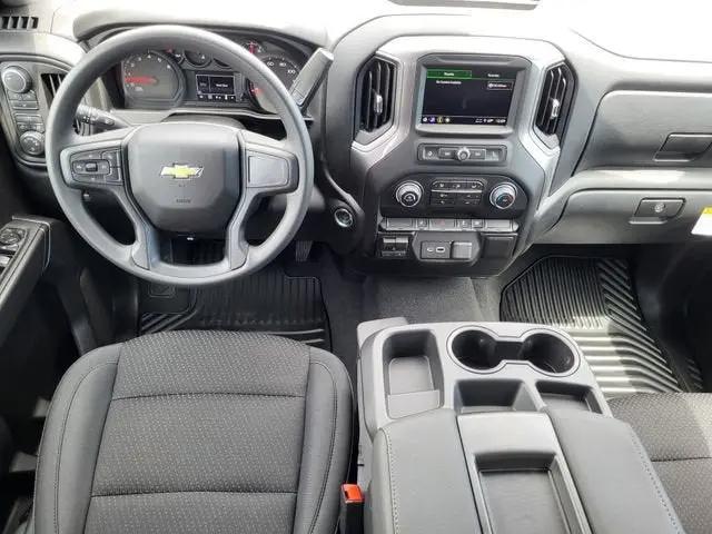 2026 Chevrolet Silverado 2500HD Crew Cab, Long Bed, Custom, 4WD