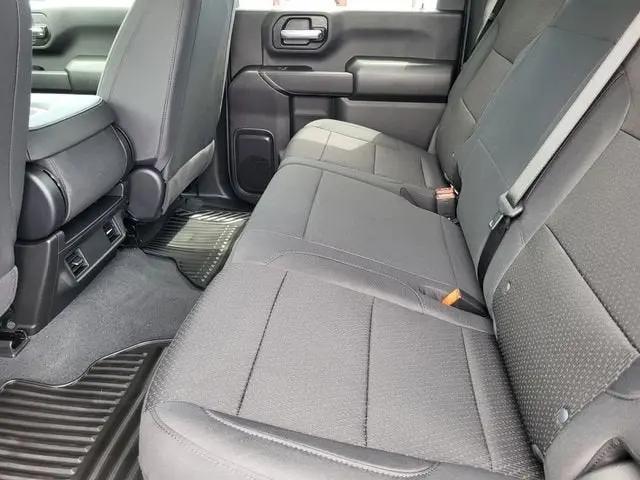 2026 Chevrolet Silverado 2500HD Crew Cab, Long Bed, Custom, 4WD