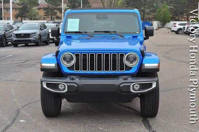2024 Jeep Wrangler 4-Door Sahara 4x4