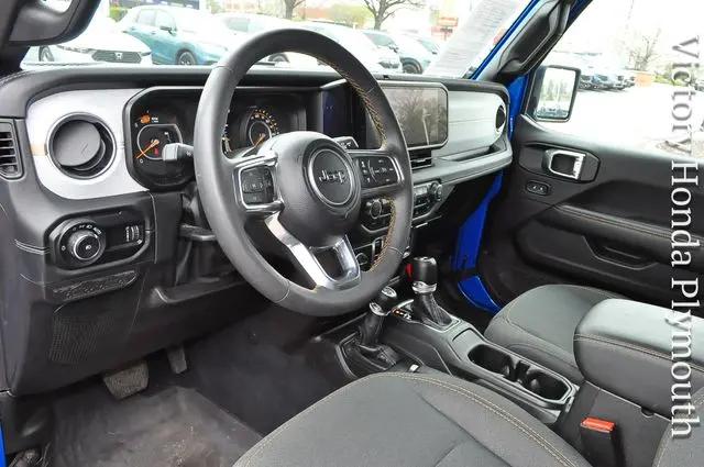 2024 Jeep Wrangler 4-Door Sahara 4x4