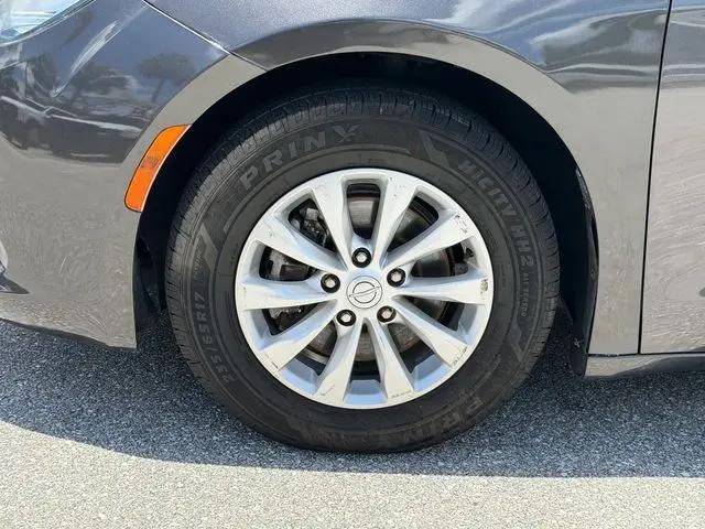 2017 Chrysler Pacifica Touring