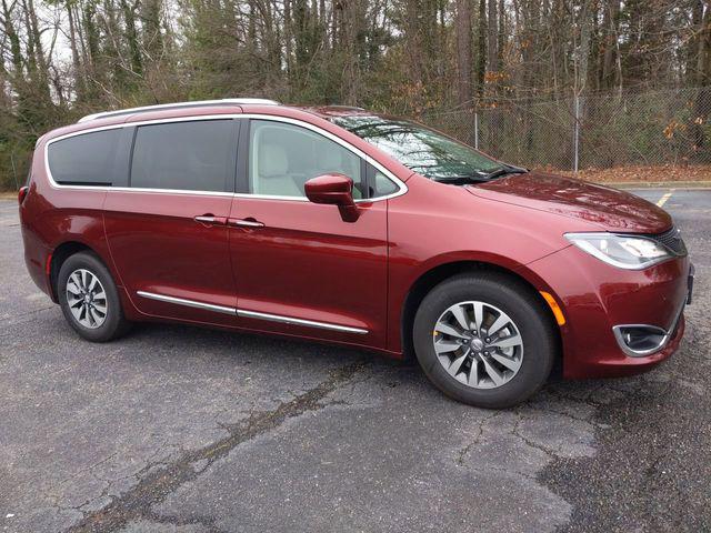 2020 Chrysler Pacifica Touring L Plus