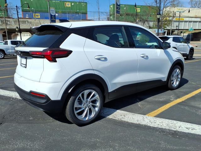 2027 Chevrolet Bolt LT FWD