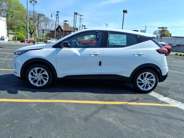 2027 Chevrolet Bolt LT FWD