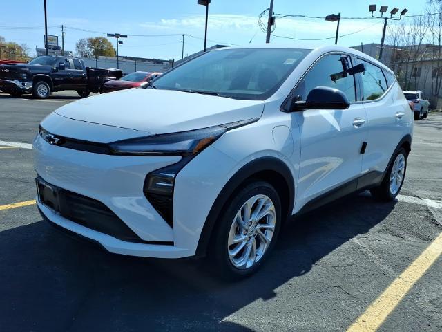 2027 Chevrolet Bolt LT FWD