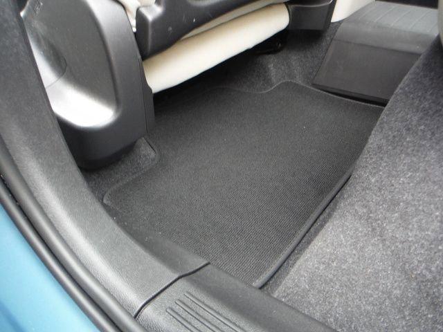 2024 Volvo XC40 B5 Plus Bright Theme