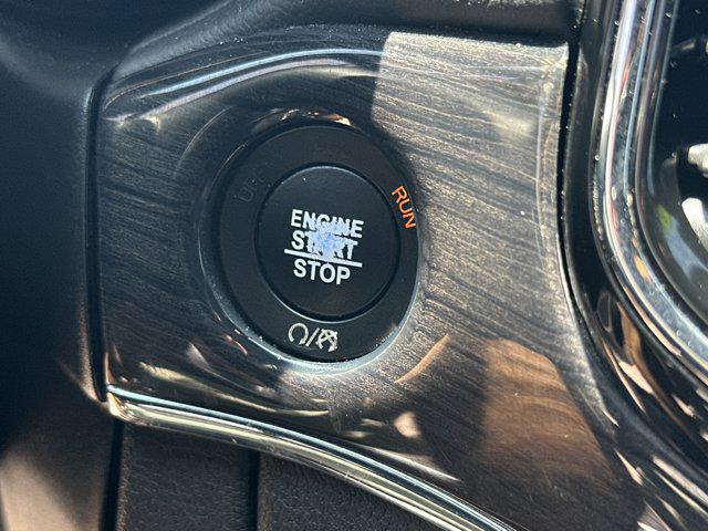 2020 Jeep Grand Cherokee Overland 4x4