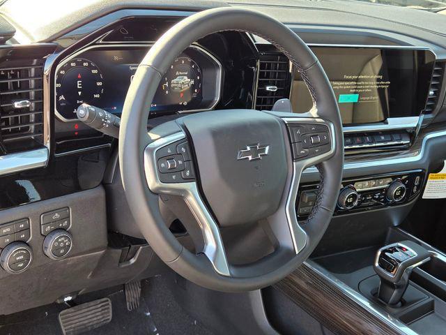 2026 Chevrolet Silverado 1500 4WD Crew Cab Short Bed RST