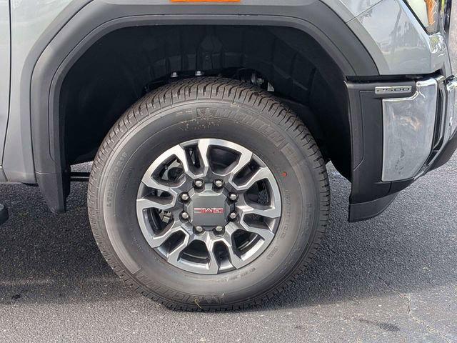 2026 GMC Sierra 2500HD Crew Cab, Standard Bed, SLT, 4WD