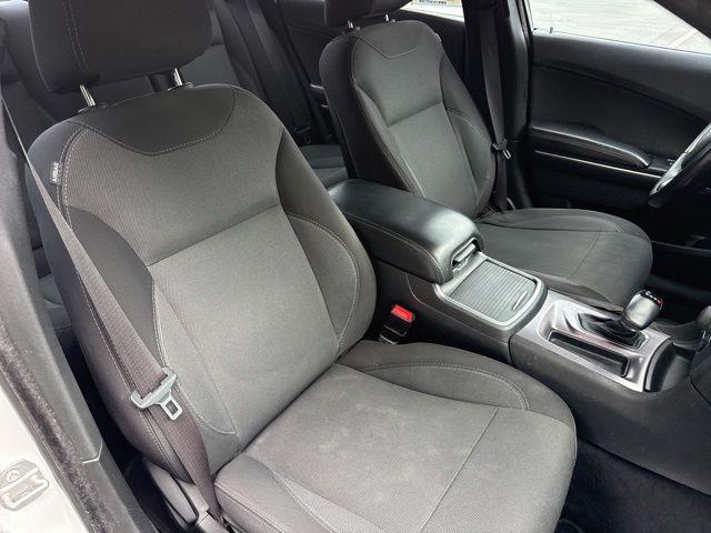 2015 Dodge Charger SE