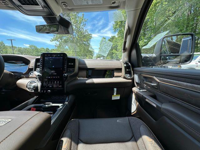 2026 Ram 1500 Limited Longhorn Crew Cab 4x4 57 Box