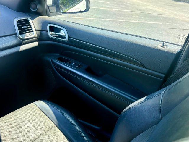 2021 Jeep Grand Cherokee Laredo X 4x4