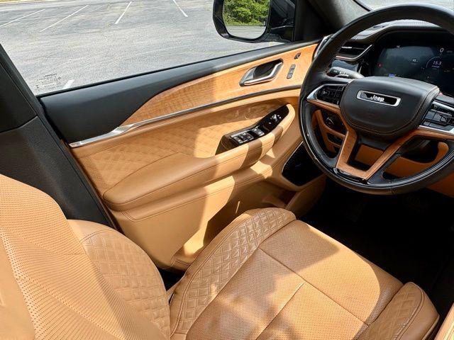 2022 Jeep Grand Cherokee L Summit Reserve 4x4