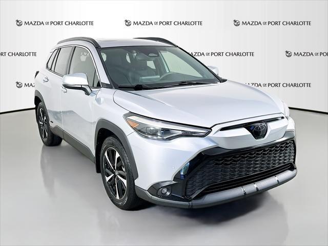 Sonic Silver 2024 Toyota Corolla Cross Hybrid XSE AWD SUV / Crossover All-Wheel Drive Automatic