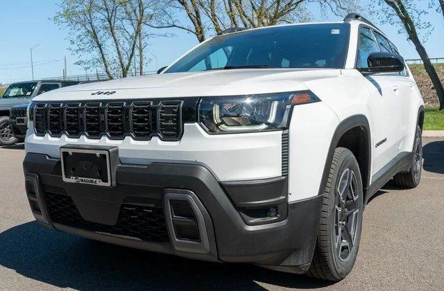 2026 Jeep Cherokee CHEROKEE LAREDO 4X4