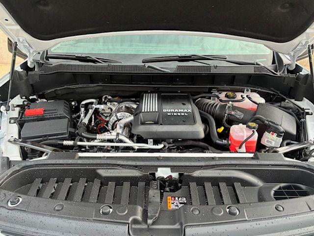 2026 Chevrolet Silverado 1500 4WD Crew Cab Short Bed RST
