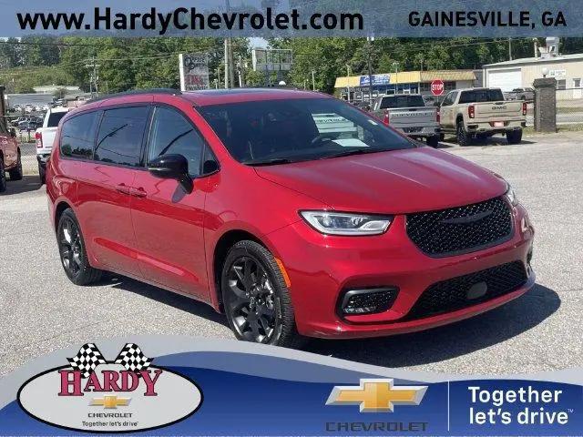2025 Chrysler Pacifica Limited for sale in Gainesville, GA