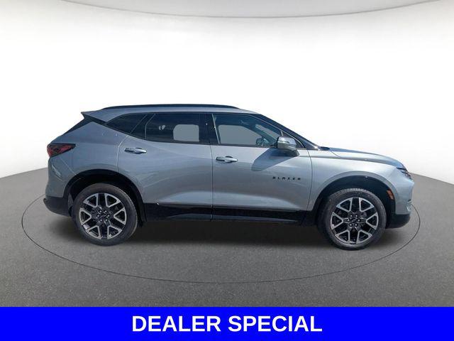 2025 Chevrolet Blazer FWD RS